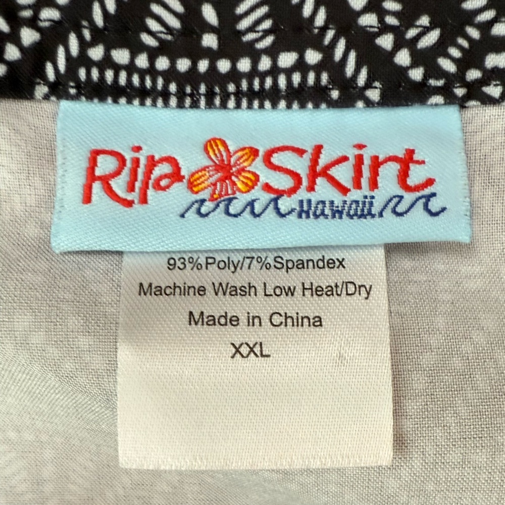 RipSkirt Length 1 Black Pearl Batik Mini Beach Resortwear EUC - Picture 6 of 9